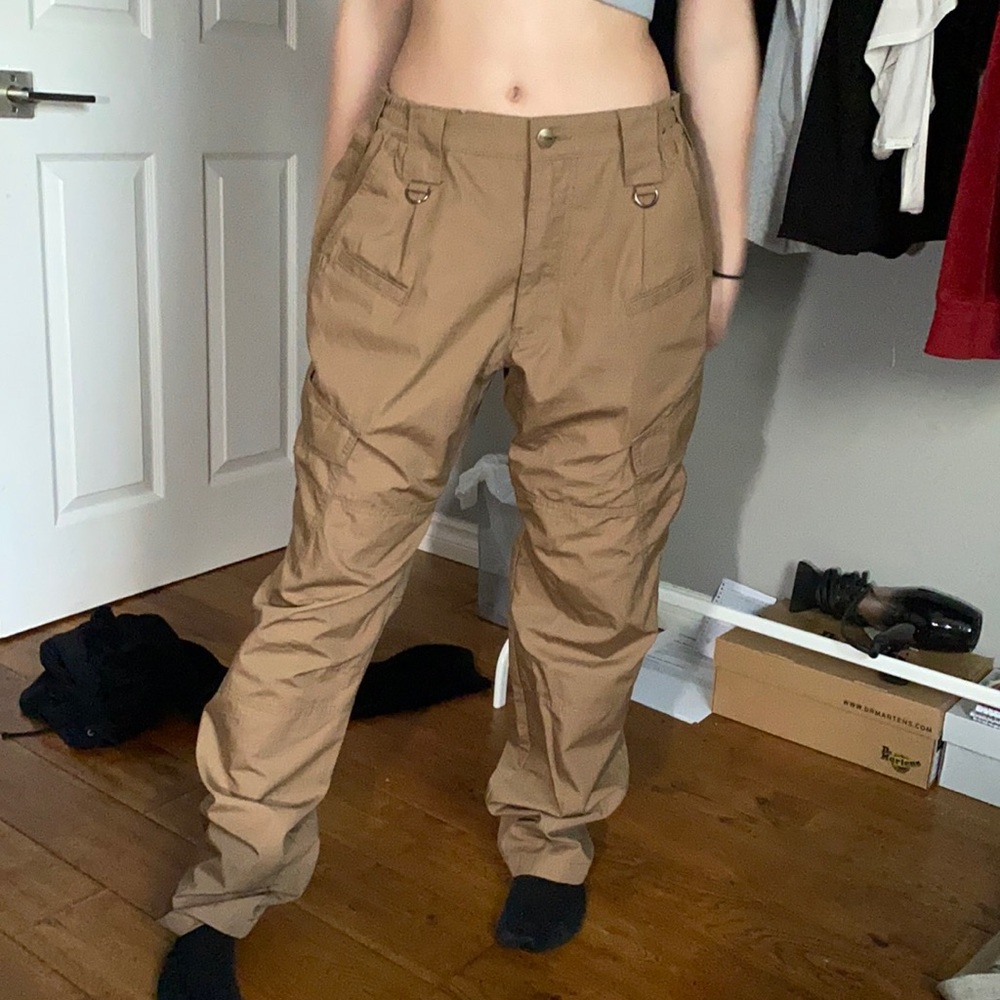 Cargo khaki brown pants